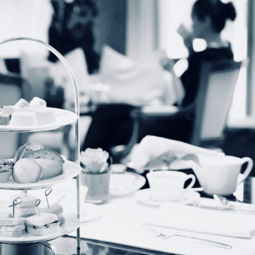 bonjour-elegance-stilberatung-imagecoaching-elegancecoaching-stil-auftritt-etikette-home-stil-afternoontea